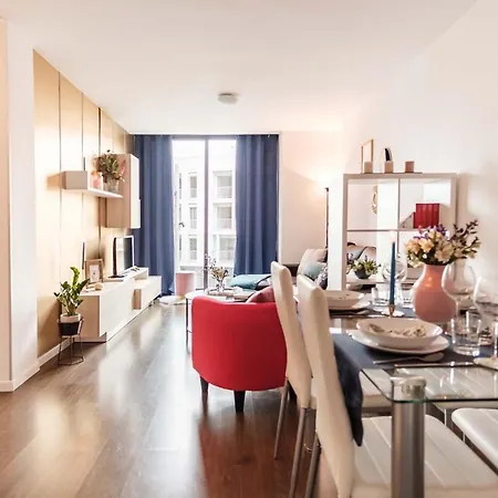 Appartement Stylish And Chic Center With Wifi